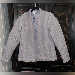 Kim Rogers
Medium
Womens
Semi-Puffer jacket